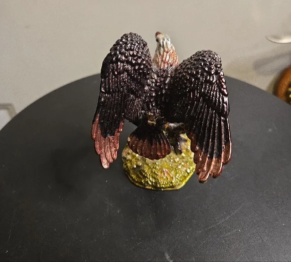 Elegant Bald Eagle Jeweled Trinket Box Objet d'art Release #20 "Majesty" - Picture 3 of 9